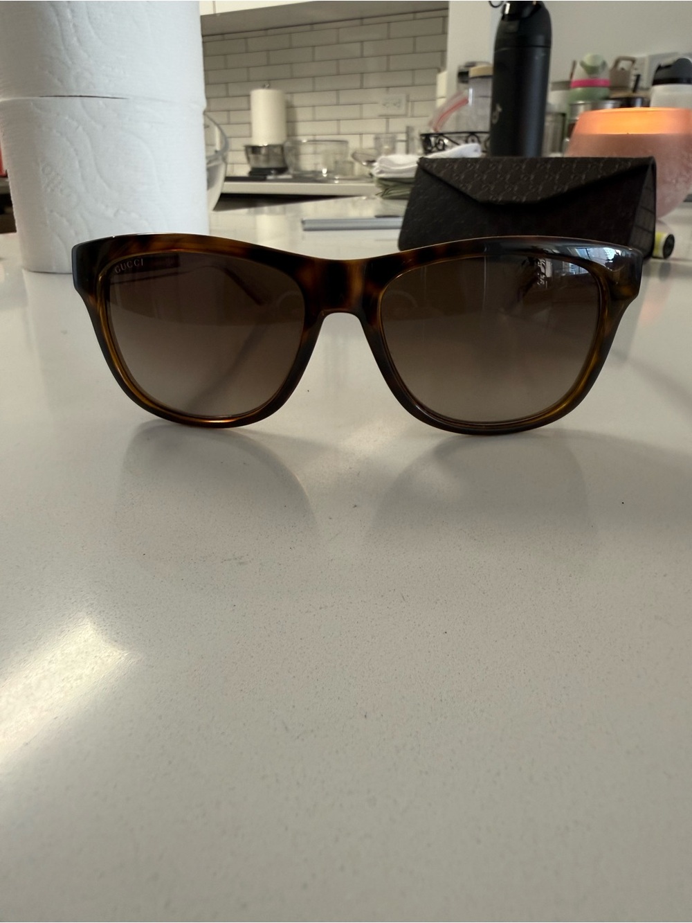 Gucci Brown Lens Sunglasses with Green-Red Temple Stripes - Picture 3 of 6